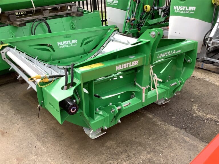 Hustler UNROLLA LX 104 BALE FEEDER - Agriculture and Outdoor > Tractor Attachment