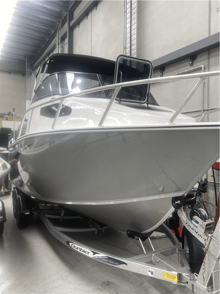 Horizon 5.90 SEAHAWK CUDDY CABIN - Boats and Marine > Trailable Boat