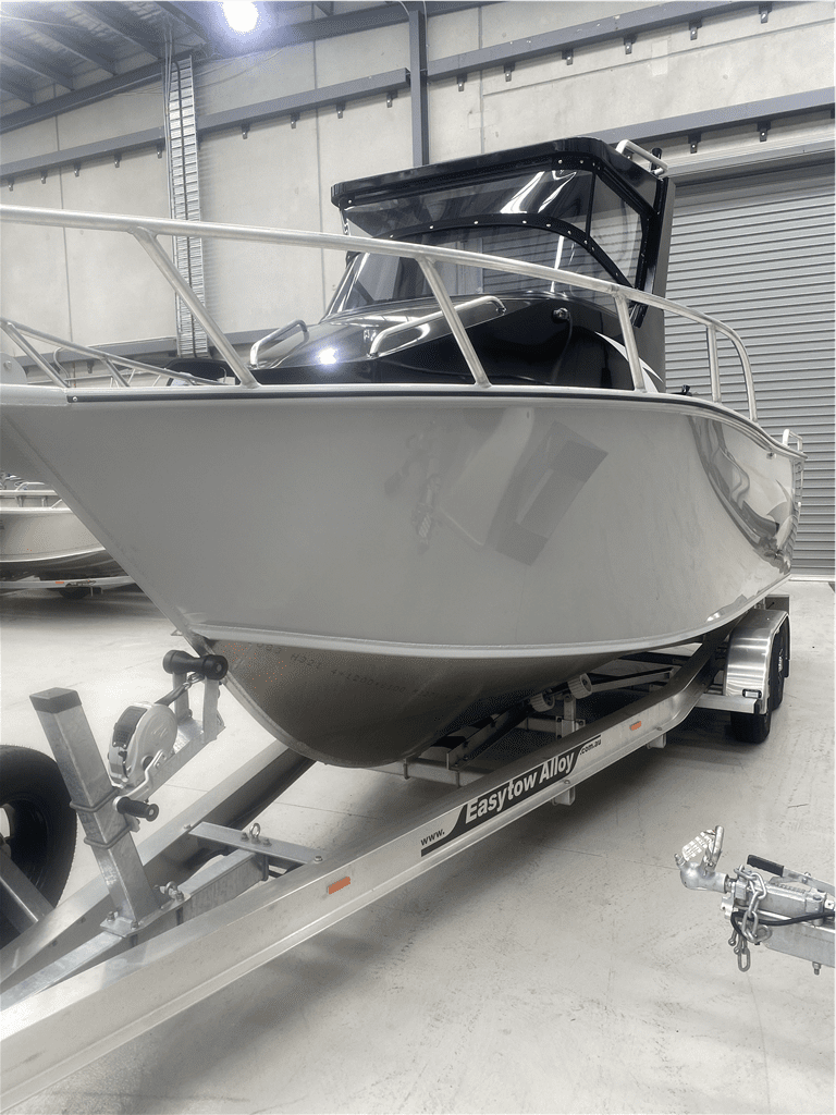 Horizon 6.30 COASTRUNNER CENTRE CABIN MAGNUM - Boats and Marine > Trailable Boat