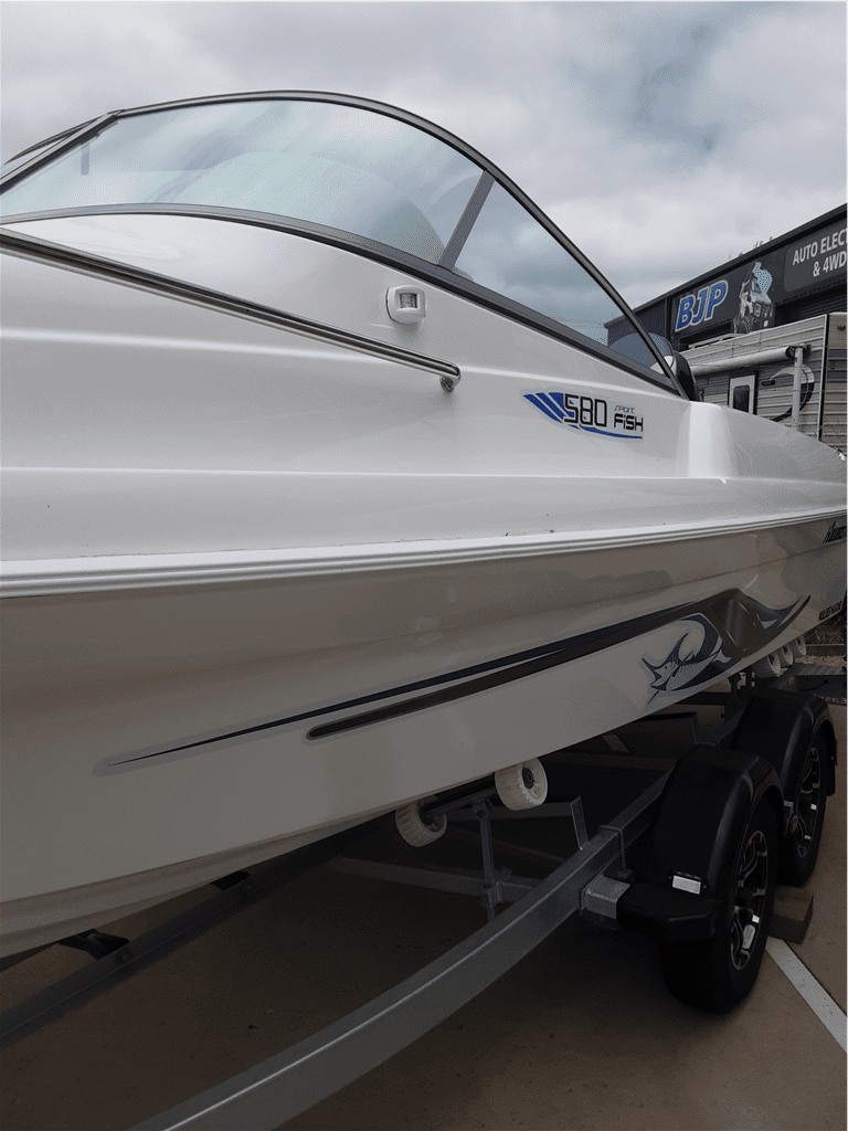 Haines Hunter 580 SPORTS FISH - Boats and Marine