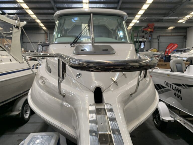 Haines Hunter 675 ENCLOSED - Boats and Marine > Trailable Boat