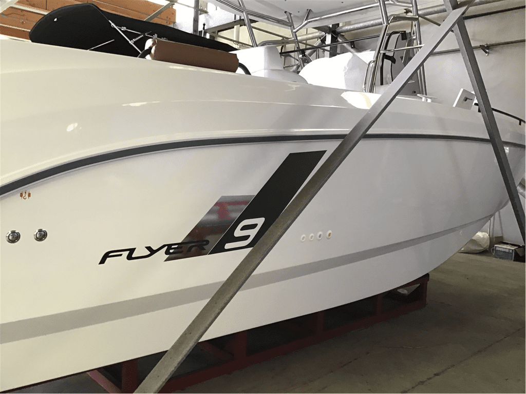 Beneteau FLYER 9 SPACEDECK - Boats and Marine