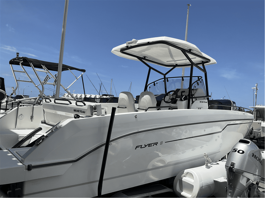 Beneteau FLYER 8 - Boats and Marine > Trailable Boat