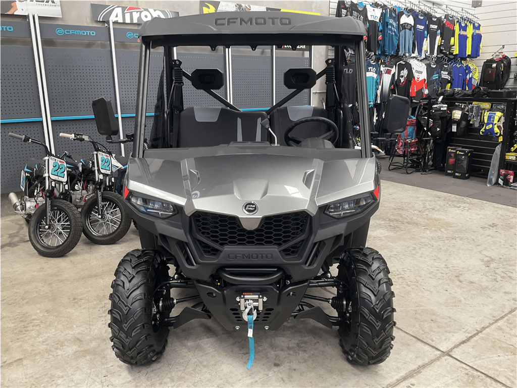 CFMoto UFORCE 600 EPS - Motorbikes and Sccoters