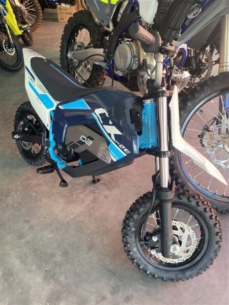CFMoto CX-2E YOUTH - Motorbikes and Sccoters