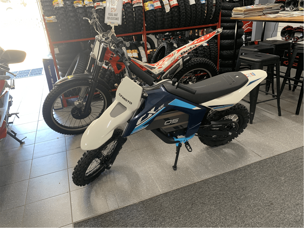 CFMoto CX-5E YOUTH - Motorbikes and Sccoters