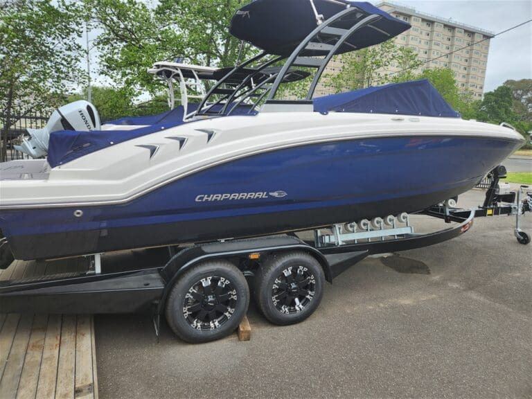 Chaparral SSI 23 SPORT - Boats and Marine > Trailable Boat