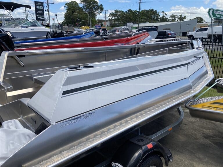 Osprey 420S - Boats and Marine > Trailable Boat
