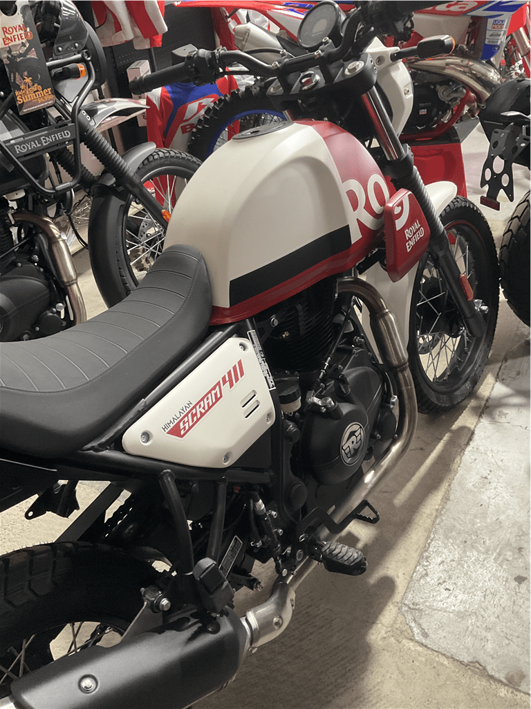 Benelli SCRAM 411 - Motorbikes and Scooters > Motorcycles