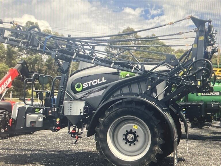Stroll S4 4000L - Agriculture and Outdoor > Tractor Attachment