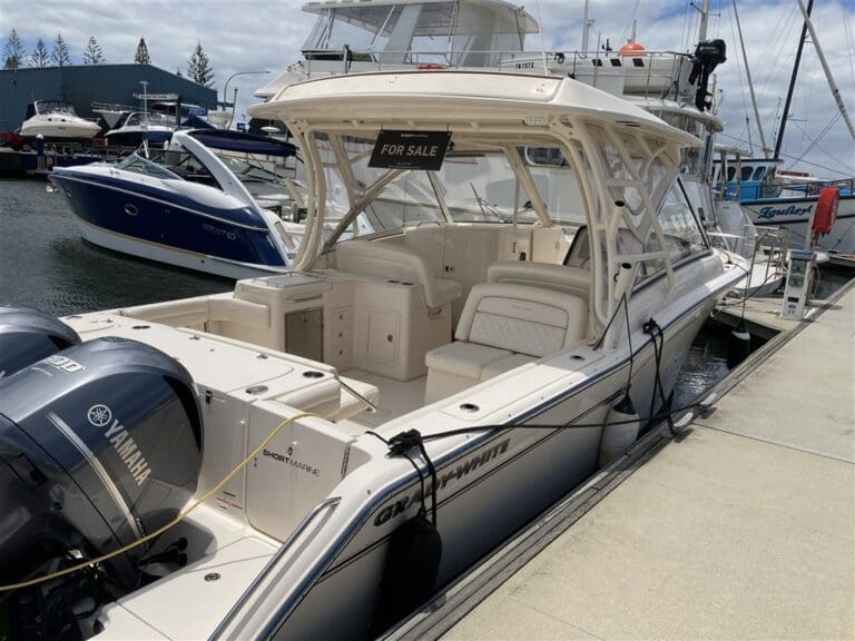 Grady White 325 FREEDOM - Boats and Marine > Trailable Boat