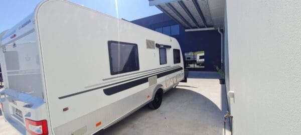  or to come in an inspect this caravan please contact one of our sales team on (07) 3063 3798. Located in Burpengary