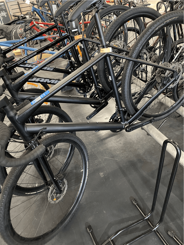 Orbea H40 4 MEDIUM BLACK - Bikes and E-Bikes > Road Bikes