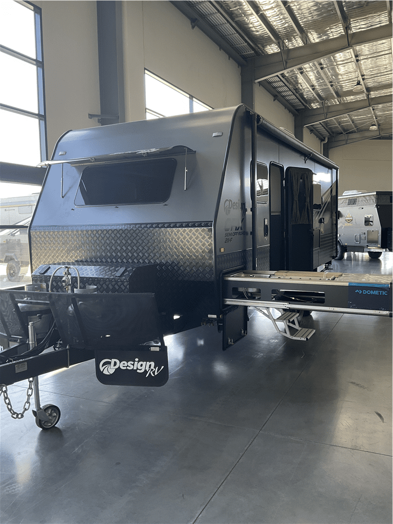 Design RV CRX OFFROAD V8 - Caravans