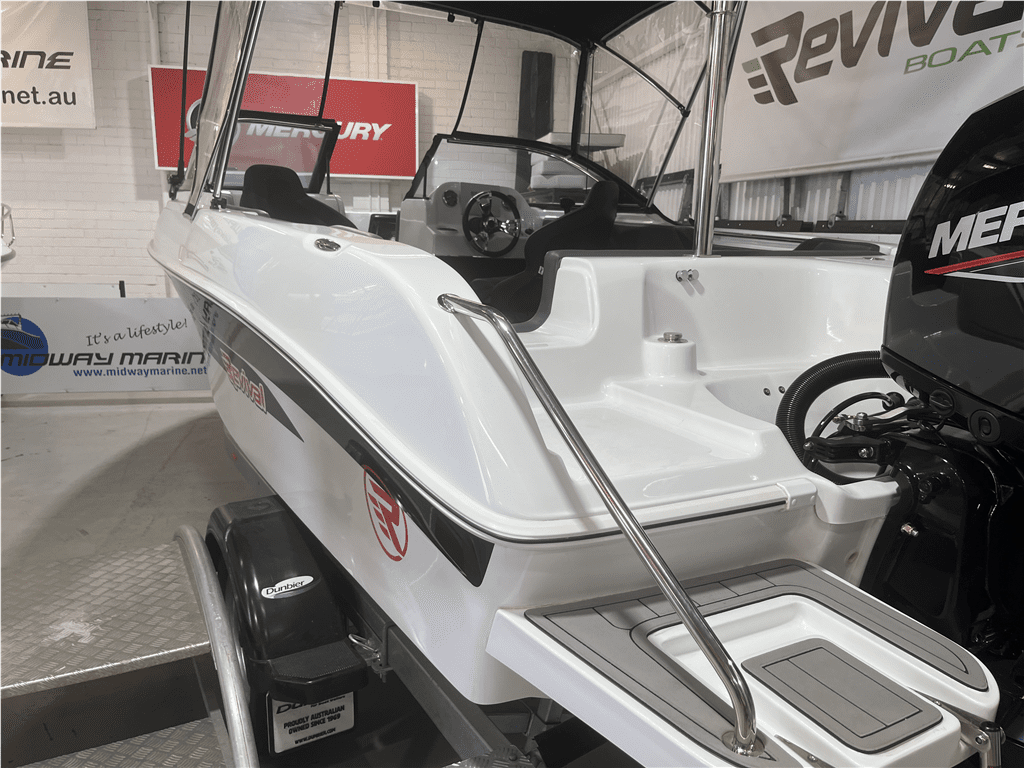 Revival 560 - XRIDER - Boats and Marine > Trailable Boat