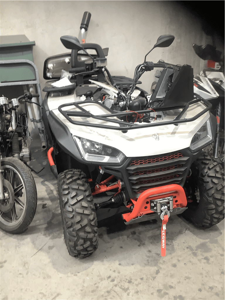 Segway Powersports ATV SNARLER AT6S - Motorbikes and Sccoters
