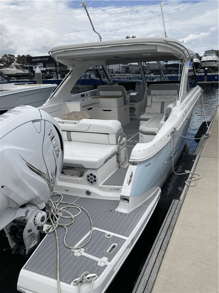 Regal LX36 - Boats and Marine