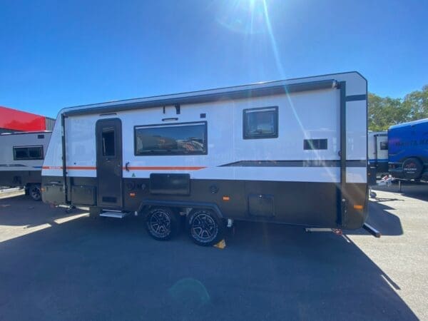  this exceptional caravan is your gateway to unparalleled family escapes.<br>Key Features:<br>*Walkinshaw Hot Galvanized Dipped Chassis: Ensure the durability and longevity of your family bunk caravan's foundation