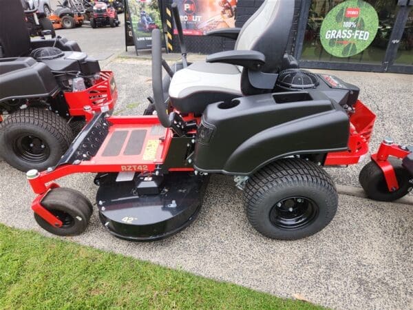 RedMax RZT42 ZERO TURN MOWER - Agriculture and Outdoor > Lawn Mowers