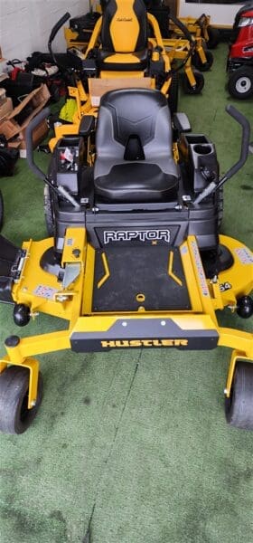 Hustler RAPTOR X FR691 - Agriculture and Outdoor > Lawn Mowers