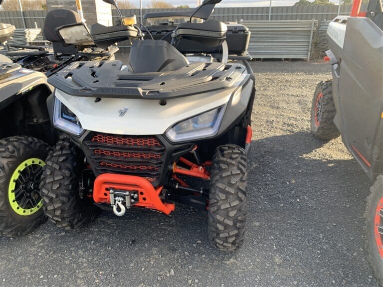 Segway Powersports ATV SNARLER AT6S EPS - Motorbikes and Scooters > Quad Bikes