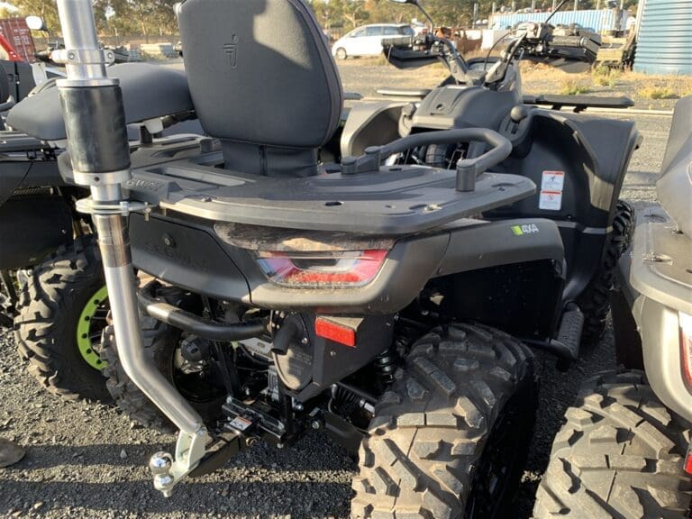 Segway Powersports ATV SNARLER AT6L FULL SPEC - Motorbikes and Scooters > Quad Bikes