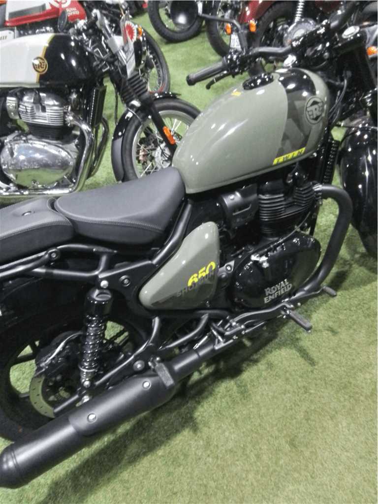 Royal Enfield SHOTGUN 650 - Motorbikes and Scooters > Motorcycles