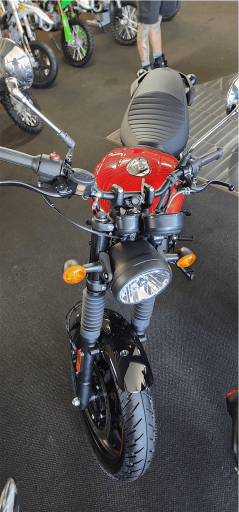 Royal Enfield HUNTER 350 - Motorbikes and Scooters > Motorcycles