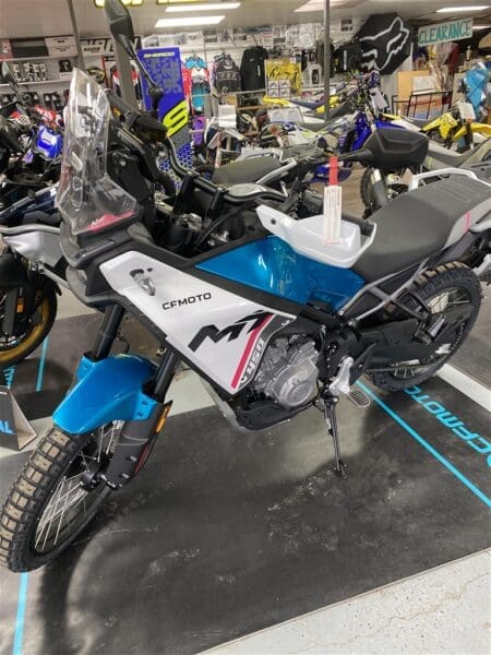 CFMoto 450MT ABS - Motorbikes and Scooters > Motorcycles