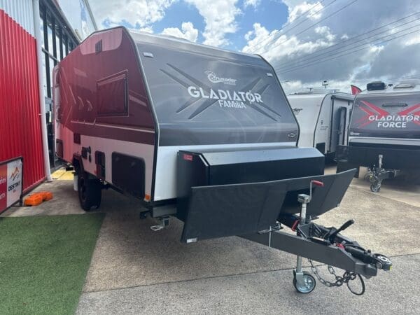  Motorhomes and Camper Trailers