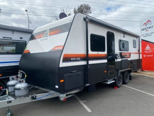 NEW AGE CARAVANS ROAD OWL - Caravans