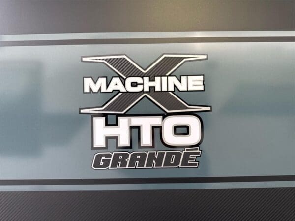 Van Cruiser Caravans X Machine HTO Grande - Caravans