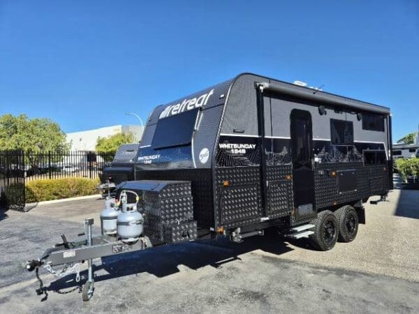  Motorhomes and Camper Trailers