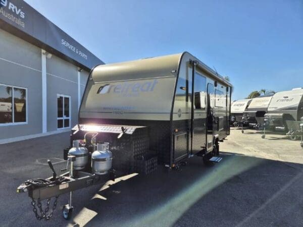 RETREAT WHITSUNDAY 180C - Caravans