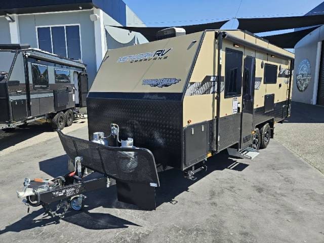 NETWORK RV TOURING 21' FAMILY - Caravans