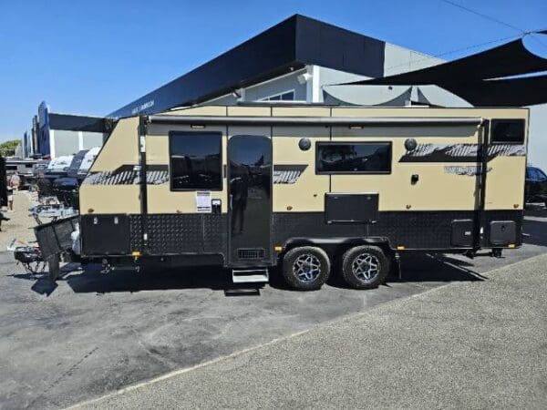  Motorhomes and Camper Trailers
