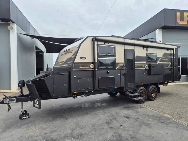MASTERPIECE DIRECTORS EDITION - Caravans