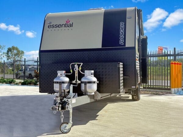  Motorhomes and Camper Trailers