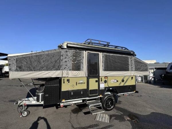 JAYCO SWAN OUTBACK - Caravans