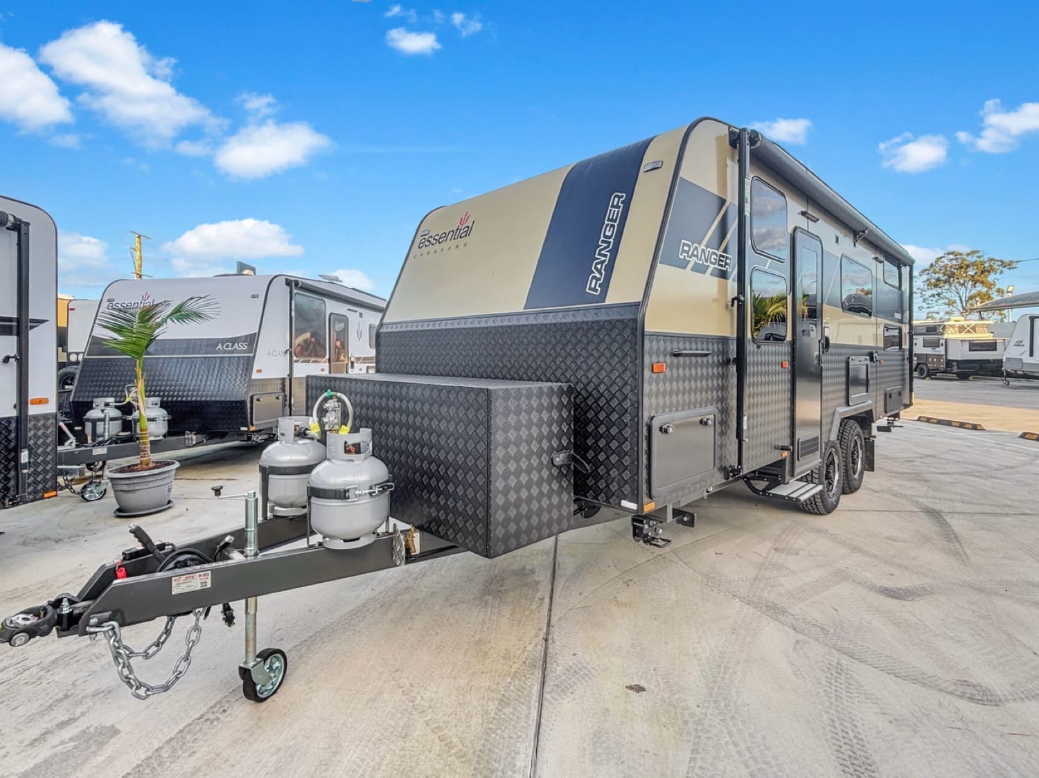 ESSENTIAL CARAVANS RANGER - Caravans