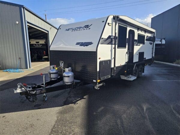 Network RV Caravans 21ft Family 3 Bunk Composite Limited Edition - Caravans