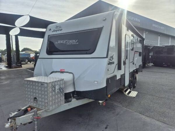 JAYCO JOURNEY 19.61-3 O/B - Caravans