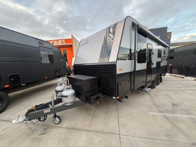 ESSENTIAL CARAVANS C CLASS - Caravans
