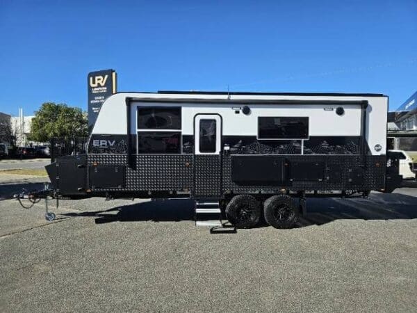  Motorhomes and Camper Trailers