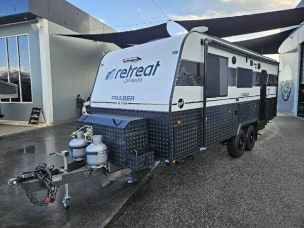 RETREAT FRASER 210R - Caravans