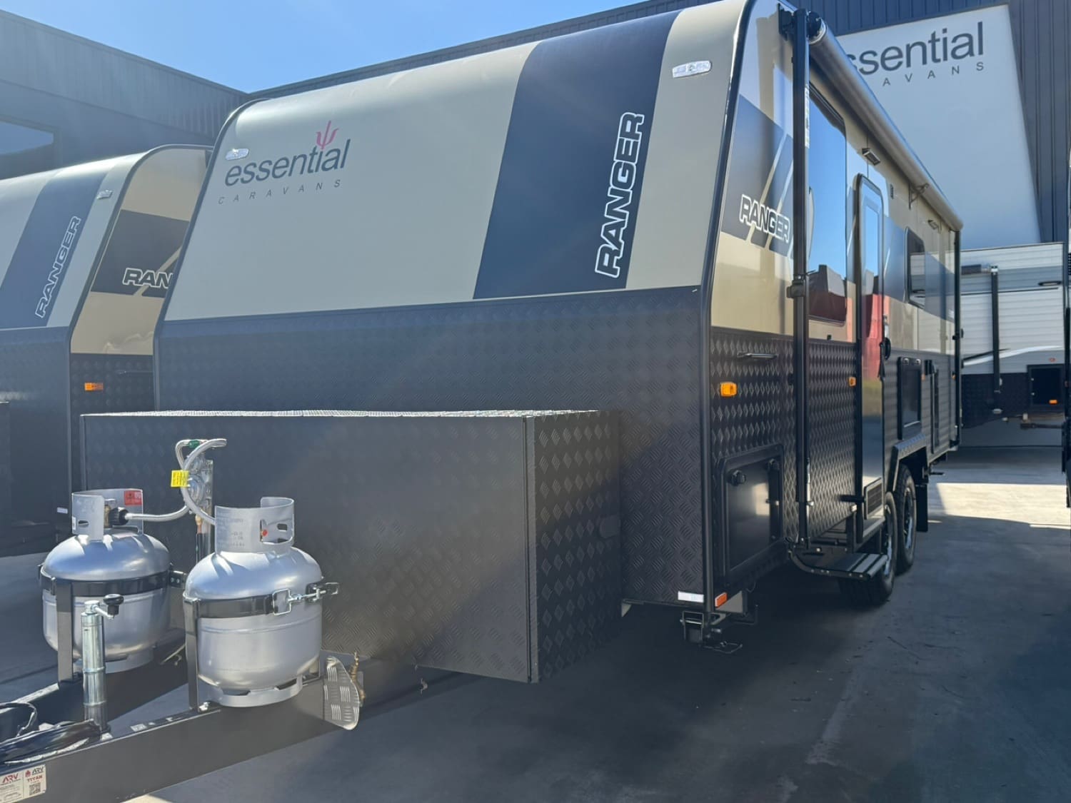 ESSENTIAL CARAVANS RANGER - Caravans