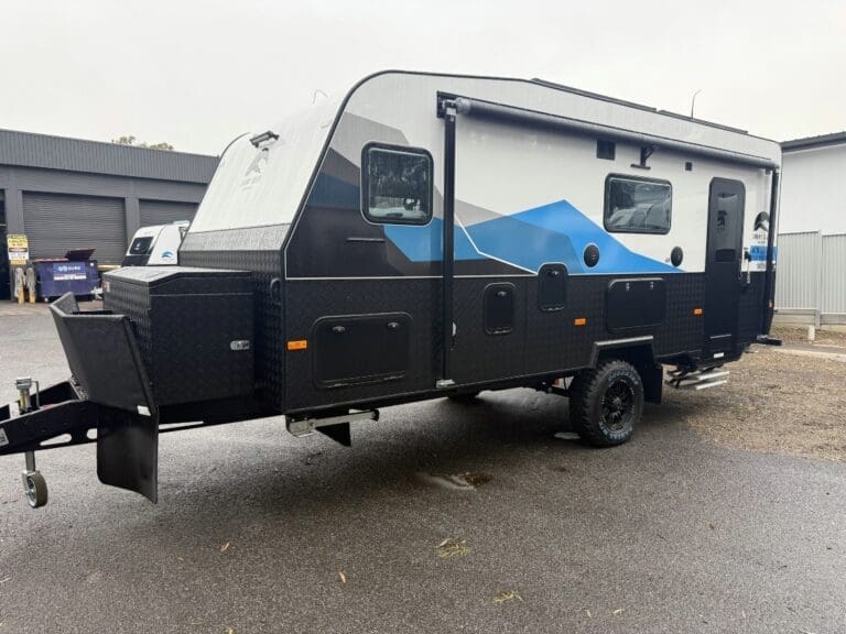 SNOWY RIVER SRT18F 2 BUNKS - Caravans