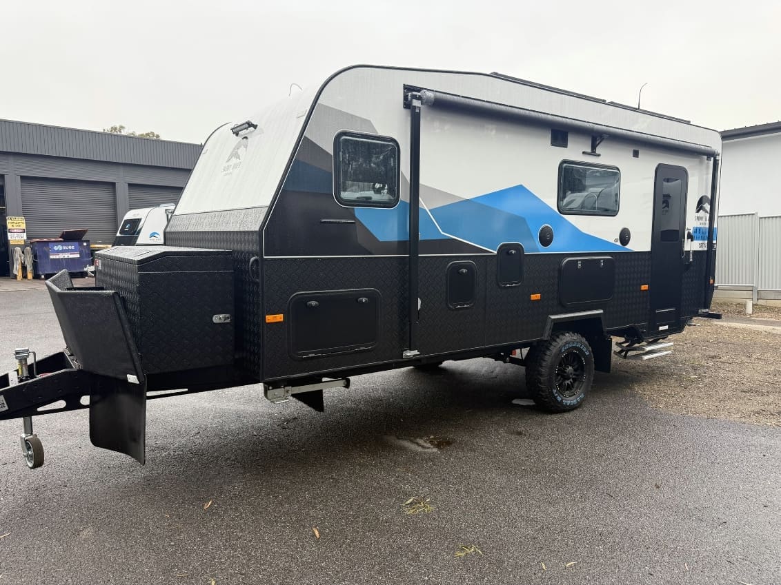 SNOWY RIVER SRT18F 2 BUNKS - Caravans