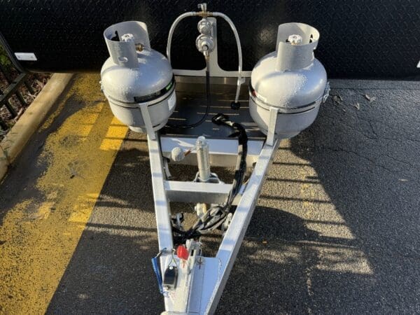  Motorhomes and Camper Trailers