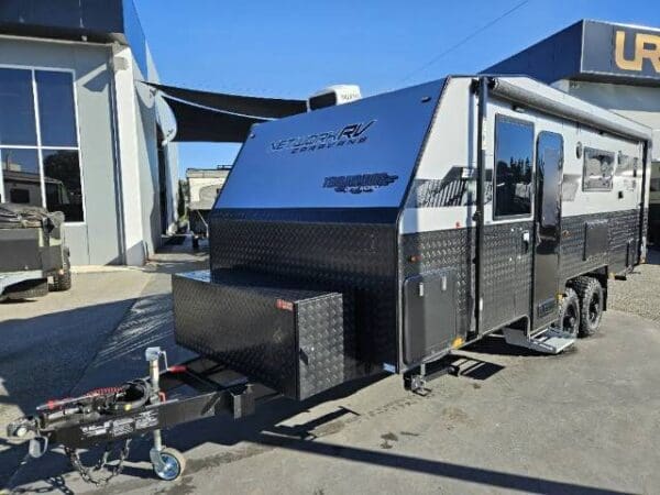 NETWORK RV TUFF 21' FAMILY - Caravans